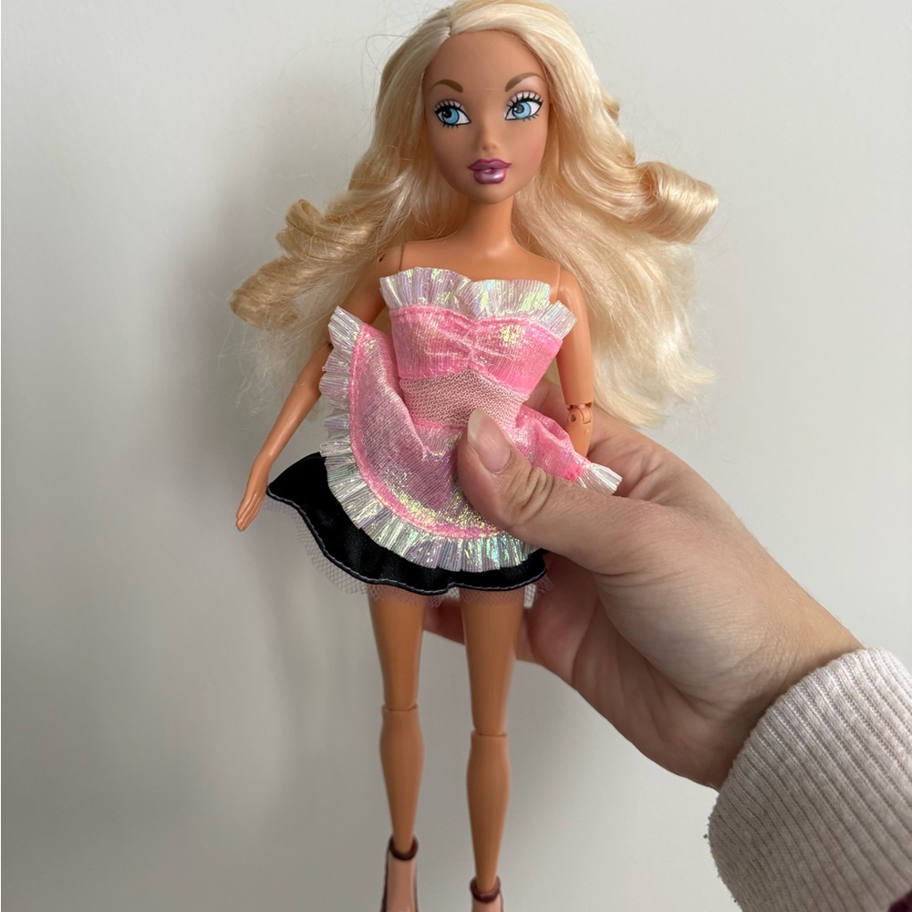 2/$75 vintage my scene doll 💕